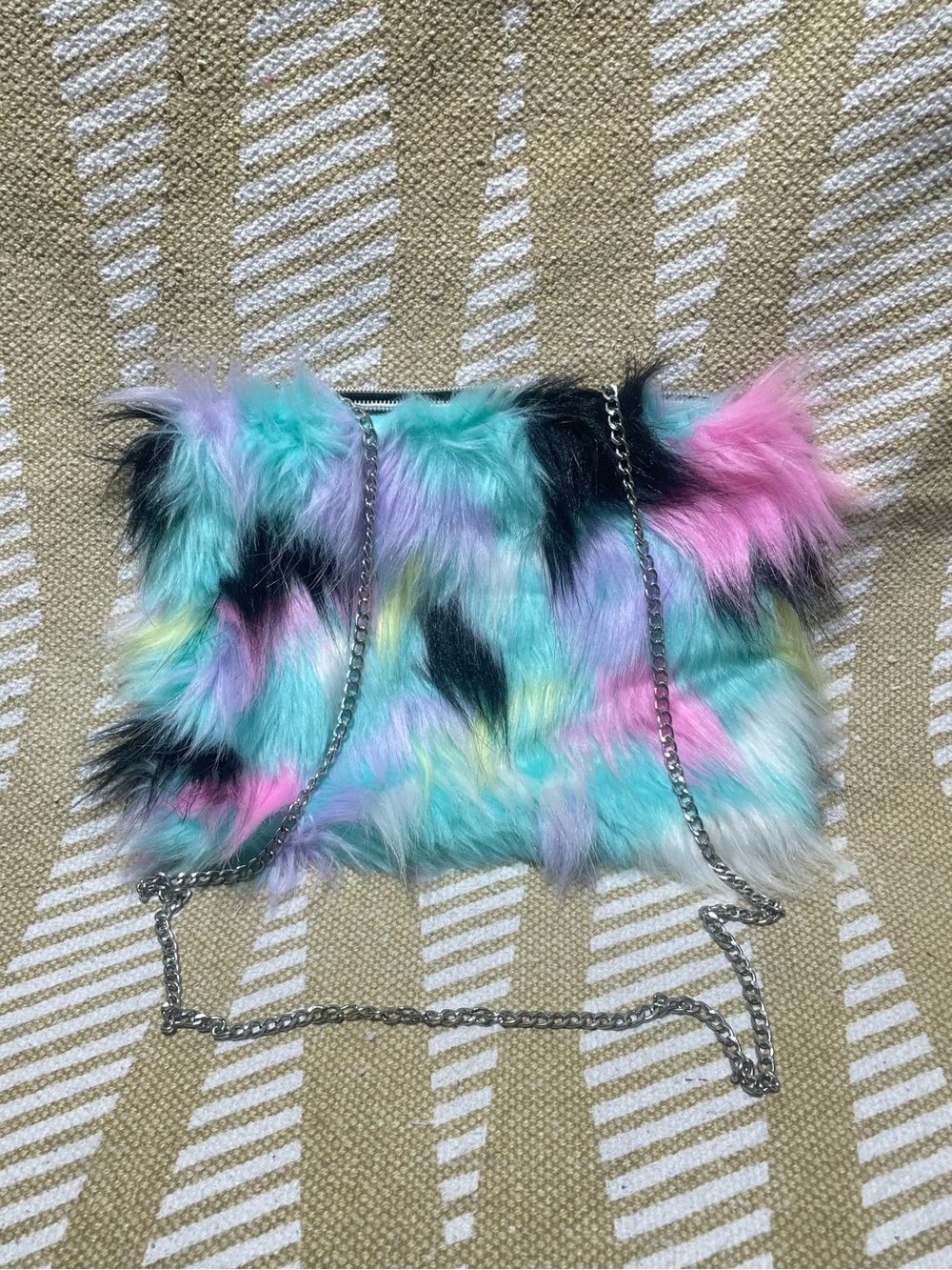 Multicolor Pastel Faux Fur & Sequin Crossbody with Silver Chain – Like New